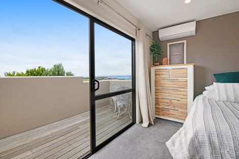 Photo of property in 115 Alec Craig Way, Gulf Harbour, Whangaparaoa, 0930