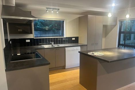 Photo of property in 1/42 Woodlands Crescent, Browns Bay, Auckland, 0630