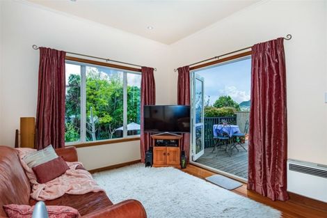 Photo of property in 22 David Street, Bayswater, Auckland, 0622