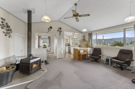 Photo of property in 11 Royal Terrace, Alexandra, 9320