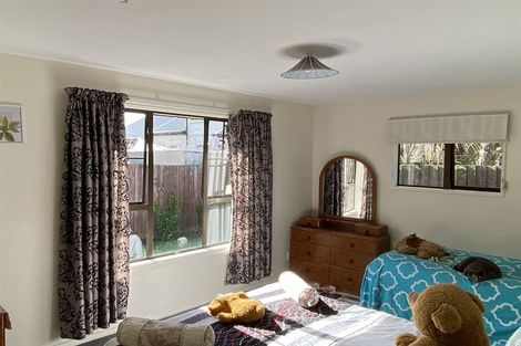 Photo of property in 30a Edward Avenue, Orewa, 0931