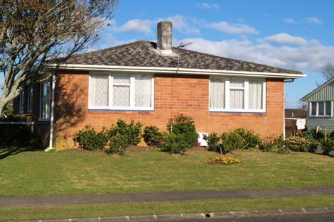 Photo of property in 15 Mayflower Close, Mangere East, Auckland, 2024