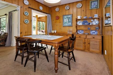 Photo of property in 357 Titirangi Road, Titirangi, Auckland, 0604