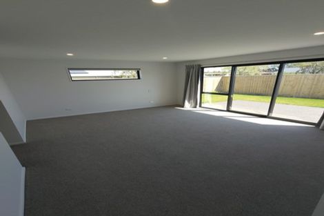 Photo of property in 21 Dray Place, Halswell, Christchurch, 8025