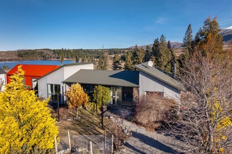 Photo of property in 76 Ohau Drive, Lake Ohau, Twizel, 9412
