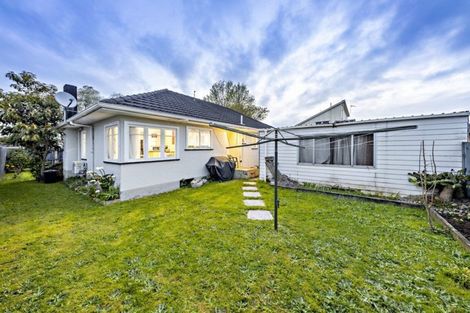 Photo of property in 56 Willis Road, Papakura, 2110