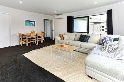 Photo of property in 10 Charlbury Drive, Rolleston, 7615