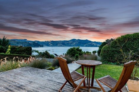 Photo of property in 35 Waikana Street, Broad Bay, Dunedin, 9014