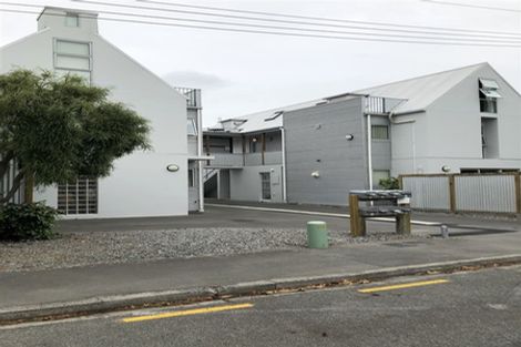 Photo of property in 2/35 Ely Street, Christchurch Central, Christchurch, 8013