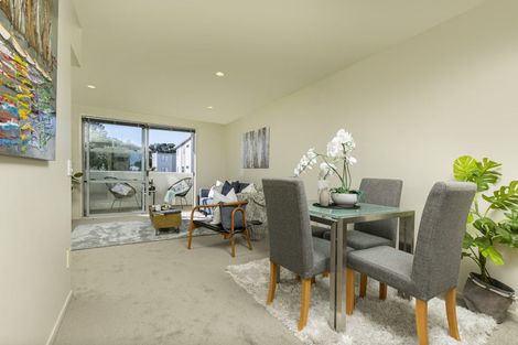 Photo of property in 8/3 Riverside Road, Orewa, 0931