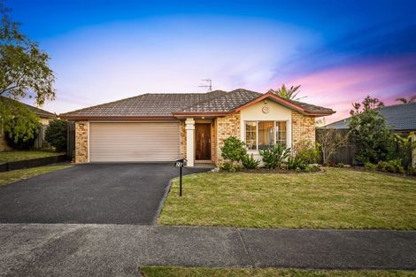 Photo of property in 28 Richfield Crescent, Westgate, Auckland, 0614
