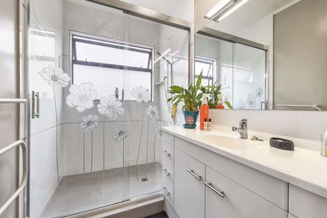 Photo of property in 1a Peace Street, Glenholme, Rotorua, 3010