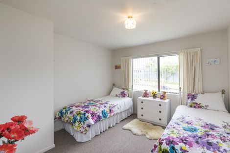 Photo of property in 8 Colorado Crescent, Milson, Palmerston North, 4414