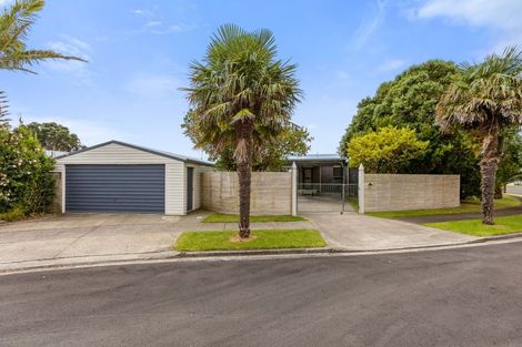 Photo of property in 4 Ludlow Place, Bell Block, New Plymouth, 4312