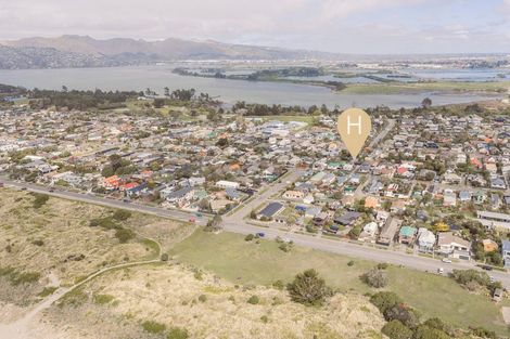Photo of property in 1/142 Pine Avenue, South New Brighton, Christchurch, 8062