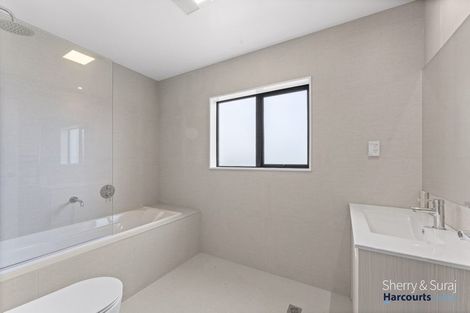 Photo of property in 39a Hari Road, Karaka, 2113