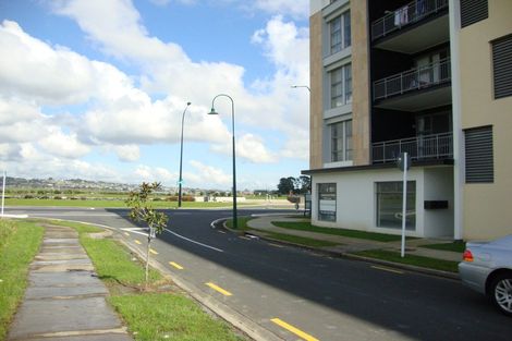 Photo of property in 1/63 Kestev Drive, Flat Bush, Auckland, 2016
