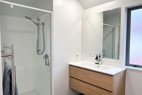 Photo of property in 2/21 Bishop Street, St Albans, Christchurch, 8014