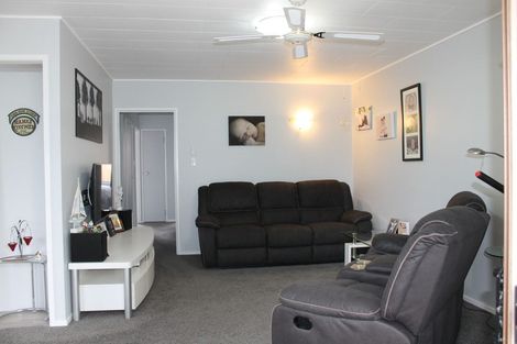 Photo of property in 3/700 Duke Street, Mahora, Hastings, 4120