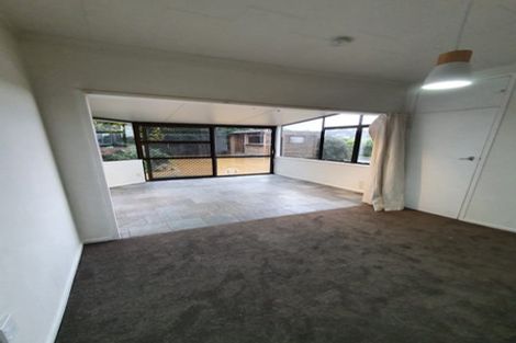 Photo of property in 1 Moera Place, Stanmore Bay, Whangaparaoa, 0932