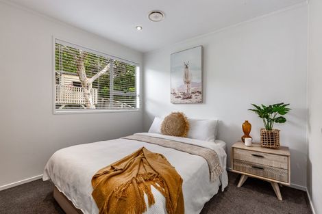 Photo of property in 137 Spinnaker Drive, Whitby, Porirua, 5024