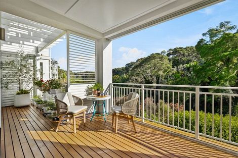 Photo of property in 90 Eaves Bush Parade, Orewa, 0931