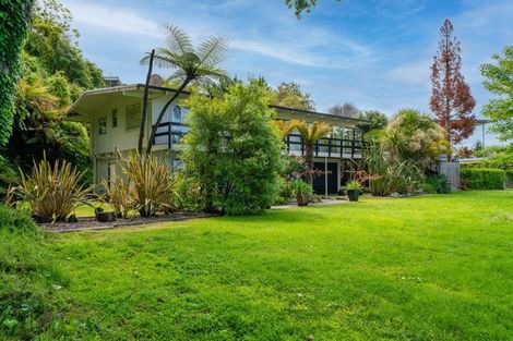Photo of property in 26 Alberta Street, Acacia Bay, Taupo, 3330