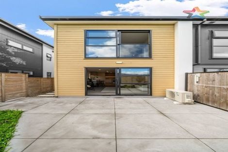 Photo of property in 25 Te Ara O Papatahi, Wainuiomata, Lower Hutt, 5014