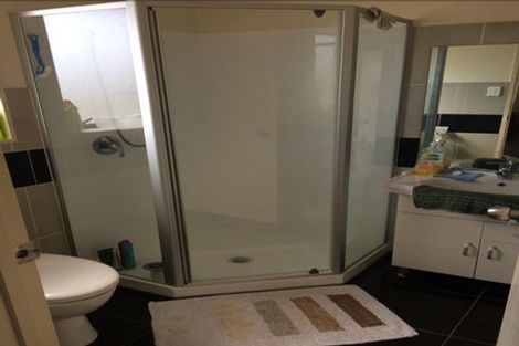 Photo of property in 150 Keri Vista Rise, Papakura, 2110