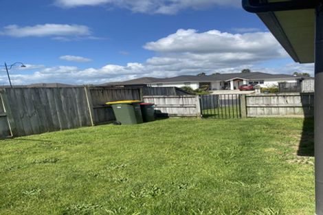 Photo of property in 8 Waltham Place, Rototuna North, Hamilton, 3210