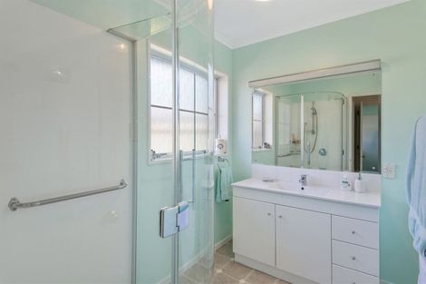 Photo of property in 22a Gamblins Road, Saint Martins, Christchurch, 8022