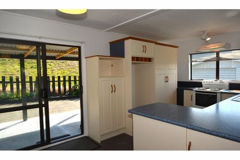 Photo of property in 16 Syme Crescent, Kawerau, 3127