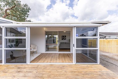 Photo of property in 56 Bremworth Avenue, Dinsdale, Hamilton, 3204