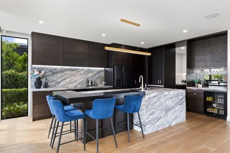 Photo of property in 90 Marine Parade, Mellons Bay, Auckland, 2014