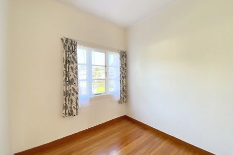 Photo of property in 71 Keegan Drive, Massey, Auckland, 0614