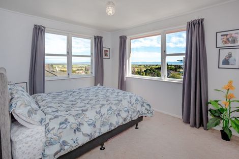 Photo of property in 210 Waikiekie Road, Thames, 3500