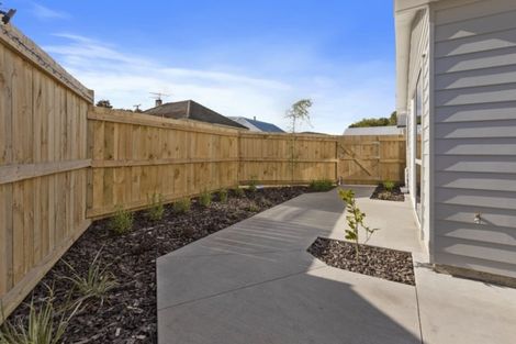 Photo of property in 6b Petherick Street, Taita, Lower Hutt, 5011