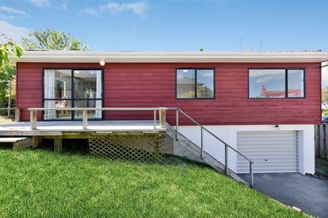 Photo of property in 2/38 Waverley Avenue, Glenfield, Auckland, 0629