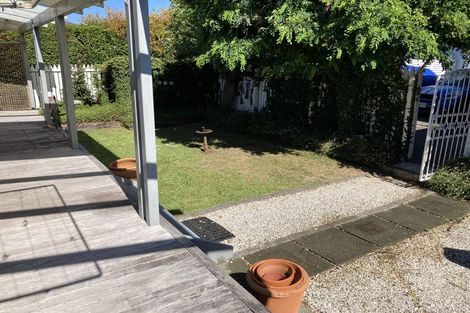 Photo of property in 1/46 Old Lake Road, Narrow Neck, Auckland, 0624