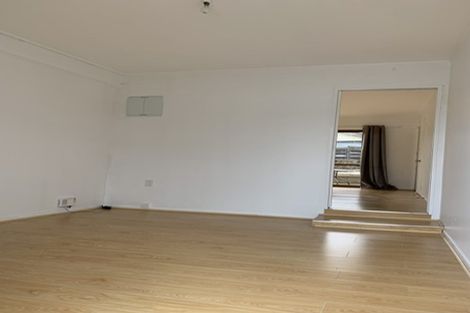 Photo of property in 2/14a Kurnell Drive, Botany Downs, Auckland, 2010