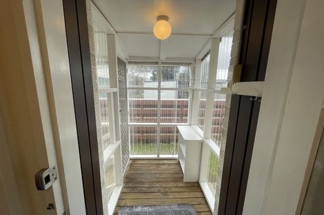 Photo of property in 4/21 Seddon Street, Wallaceville, Upper Hutt, 5018