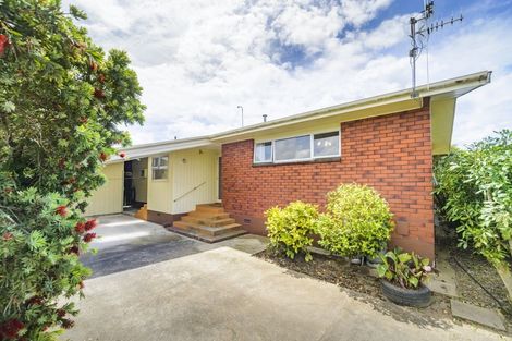 Photo of property in 30 Kennedy Avenue, Feilding, 4702