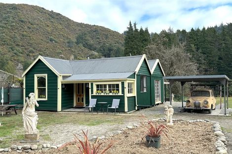 Photo of property in 10 State Highway 7, Springs Junction, Reefton, 7895