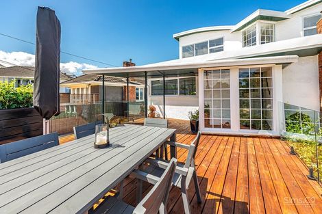 Photo of property in 7 Tower Crescent, Durie Hill, Whanganui, 4500