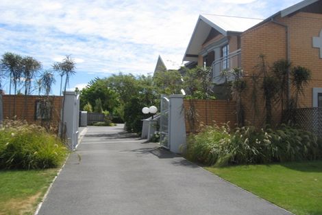 Photo of property in 2/17 Percival Street, Sydenham, Christchurch, 8023