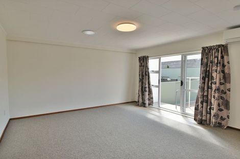 Photo of property in 20e Oxford Street, South Dunedin, Dunedin, 9012