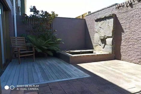 Photo of property in 1/70 Highland Park Drive, Highland Park, Auckland, 2010