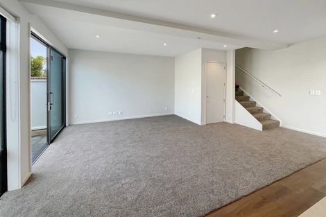 Photo of property in 4/149 Onepu Road, Lyall Bay, Wellington, 6022
