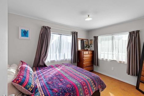 Photo of property in 25 Borich Road, Sunnyvale, Auckland, 0612