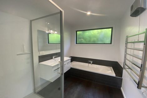 Photo of property in 12 Farrant Drive, Wanaka, 9305